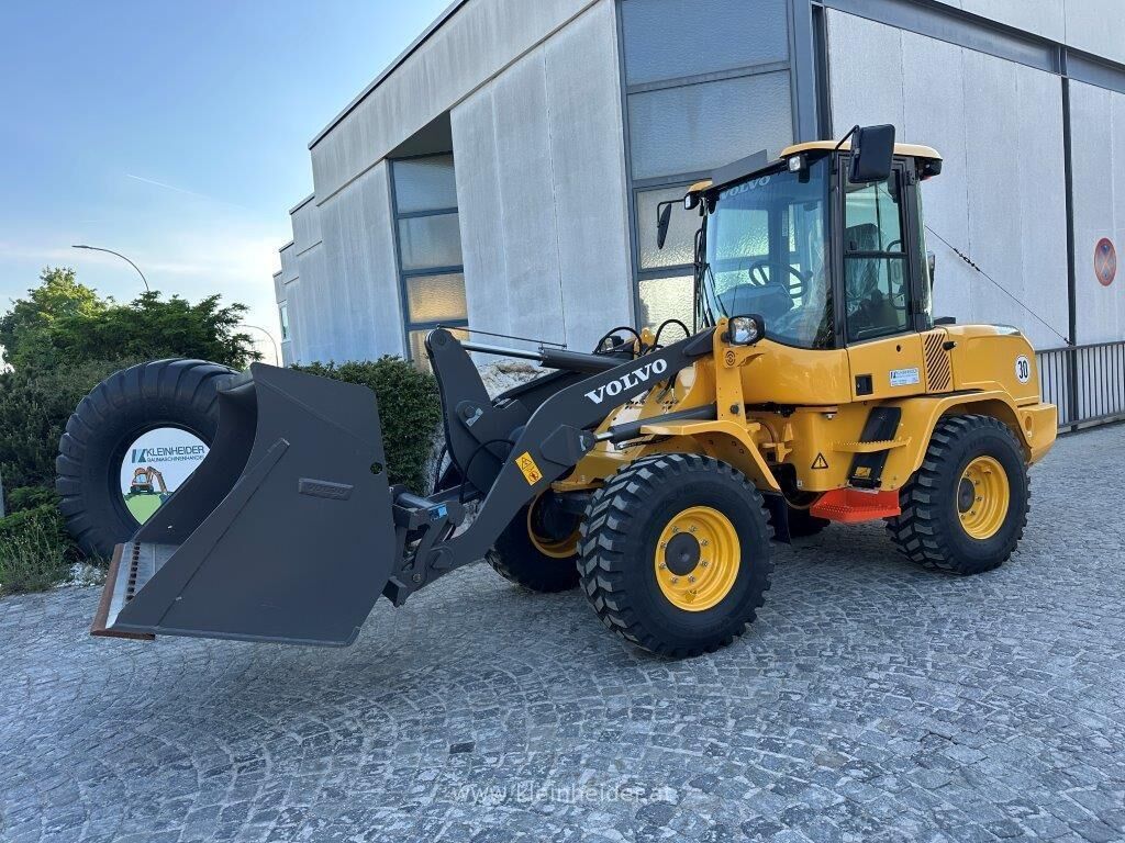 Volvo L 30 G speeder 3
