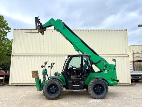 JCB 540-170 / 2021 BJ / 2.525 H