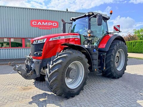 Massey Ferguson 8740S Stage V GPS