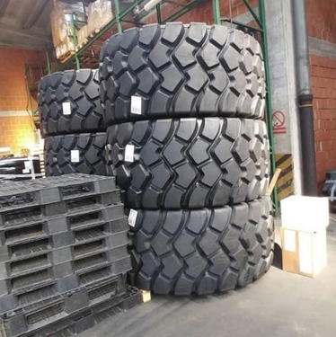 Sonstige 23.5R25 BLB01 185B 201A2