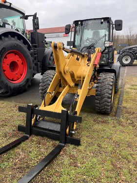 Caterpillar 908HL