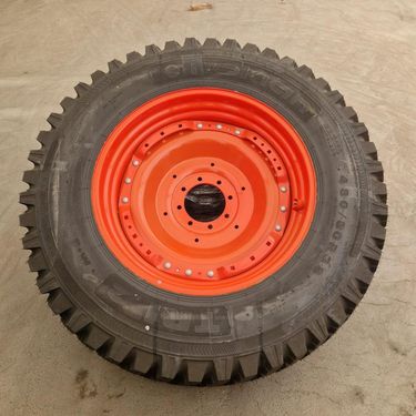 Nokian Komplet Räder passend zu Fendt/John Deere