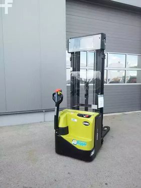 Clark Hochhubwagen SWX16