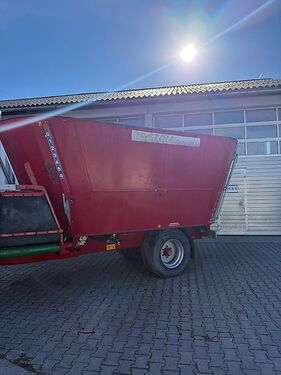 Stoll Feeder VM 14 Futtermischwagen