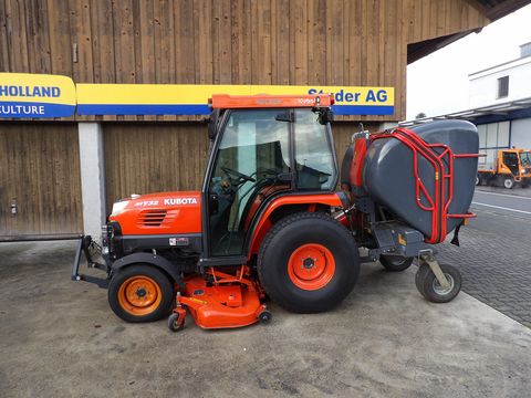 Kubota STV 32