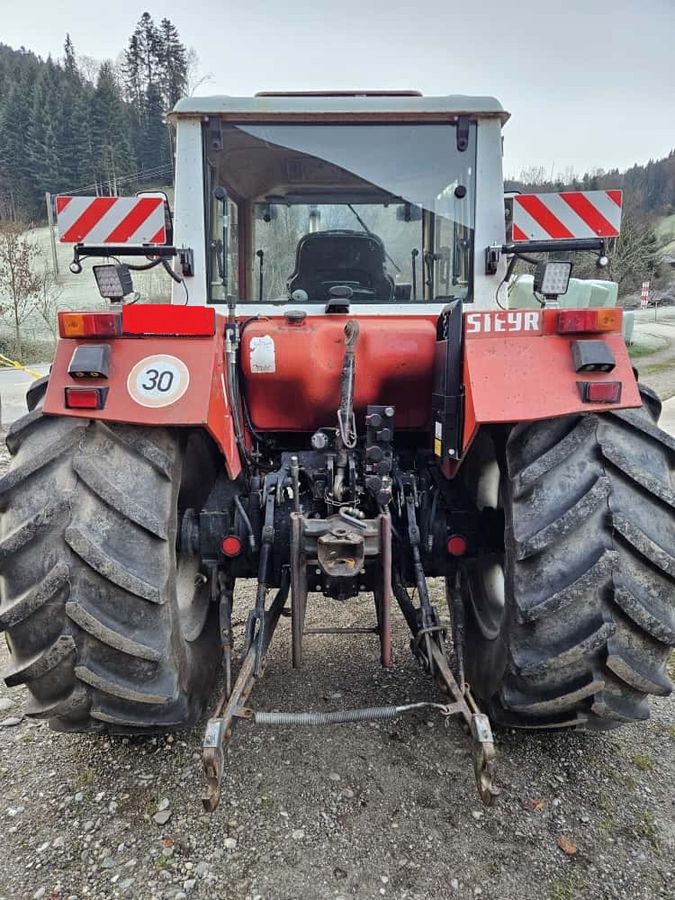 Steyr 8090A 3