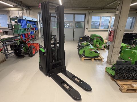 Cesab Deichselstapler 