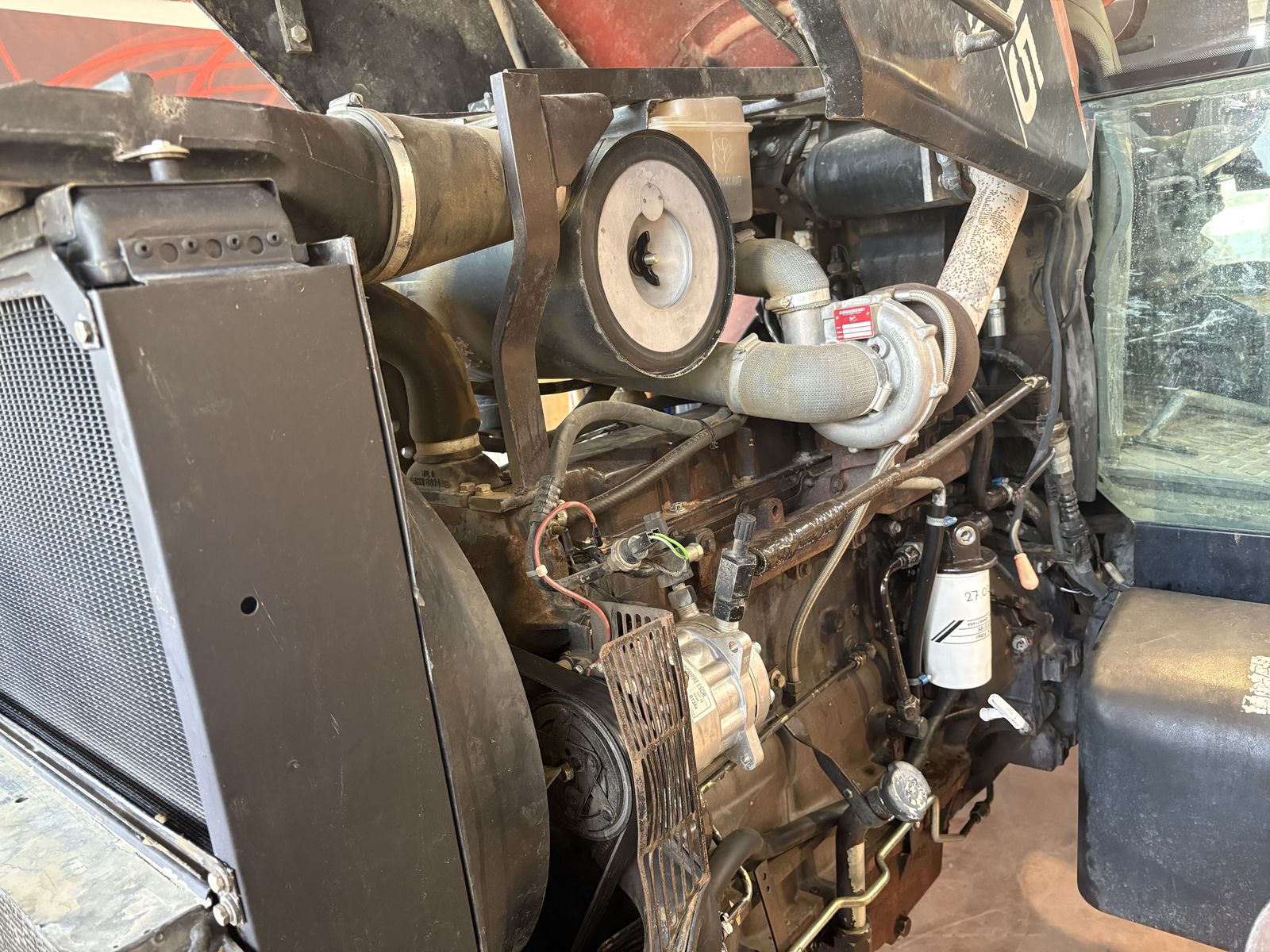 New Holland M 115/8260 3