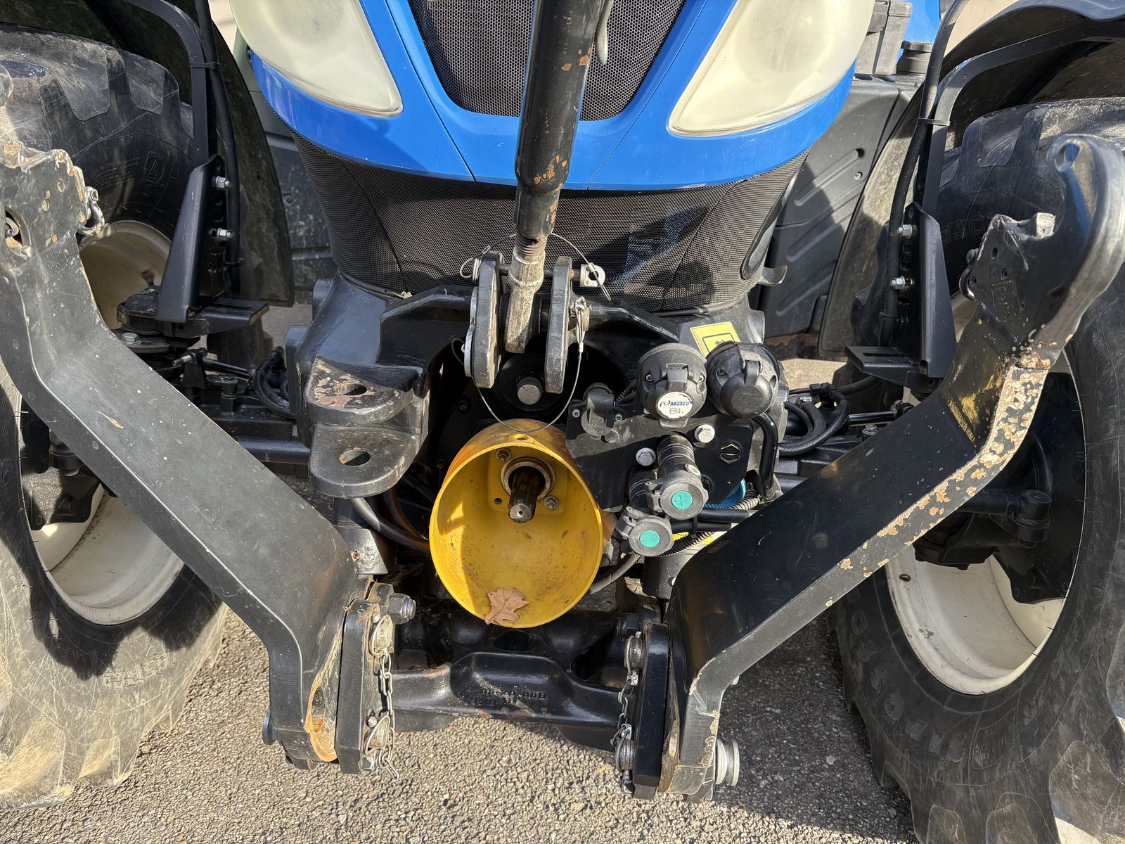 New Holland T6.180 Auto Command SideWinder II (Stage V)  3