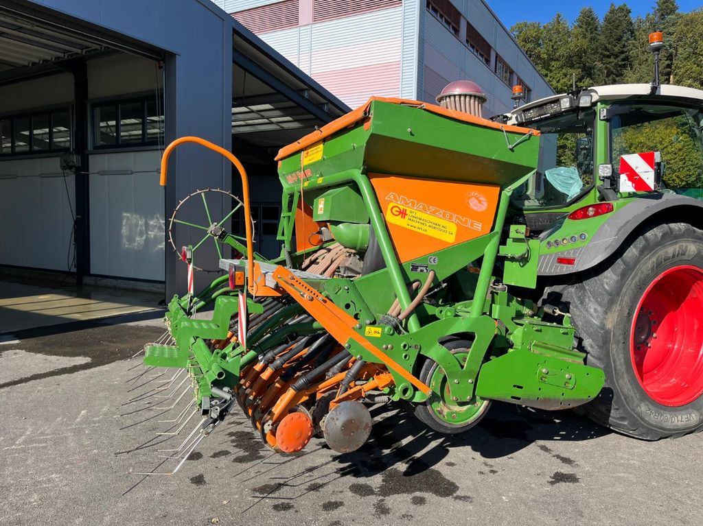 Amazone, KG3000 mit AD-P303 Super RoTeC, 2007