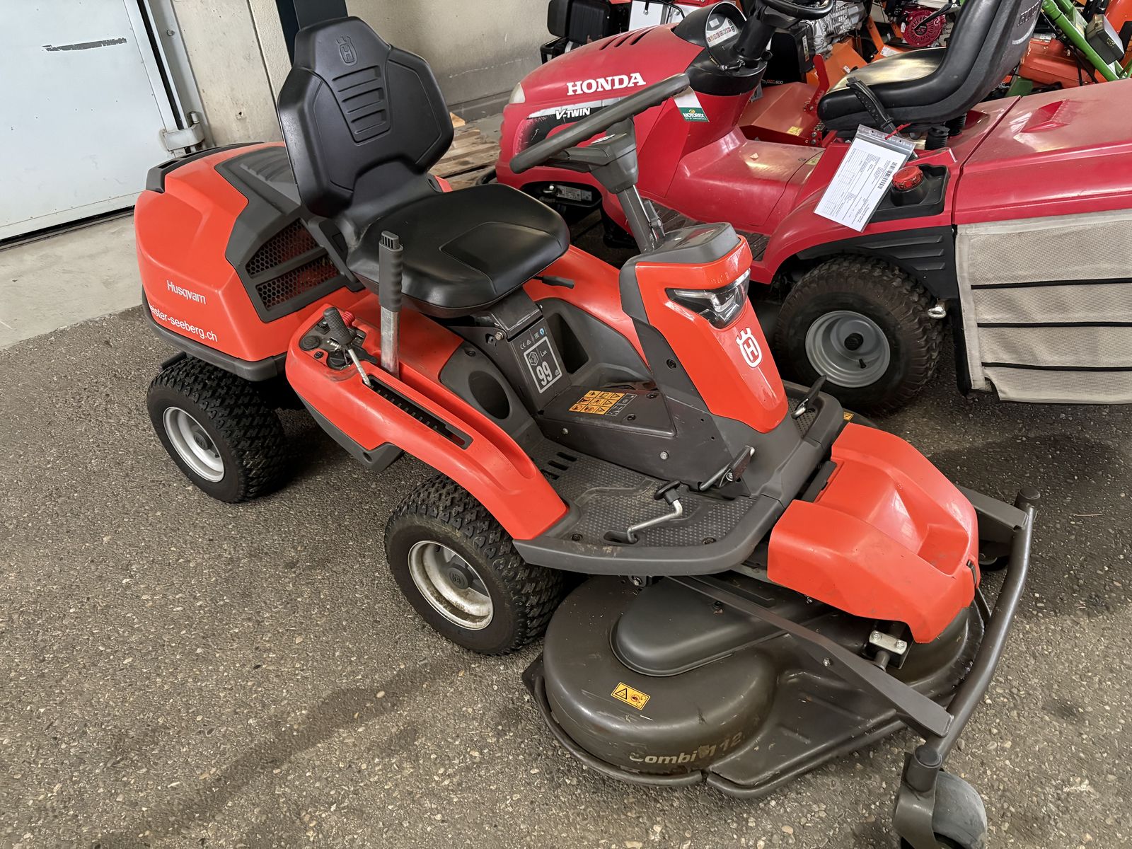 Husqvarna, R316T AWD, 2020