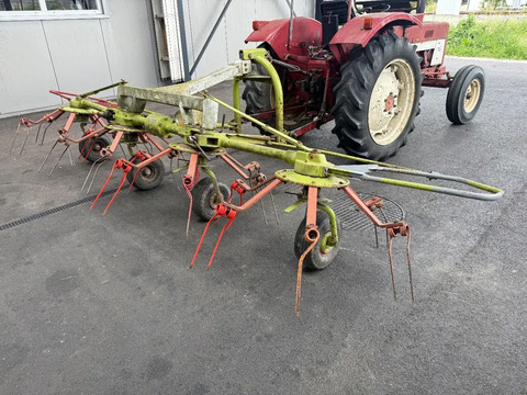 Claas W450S