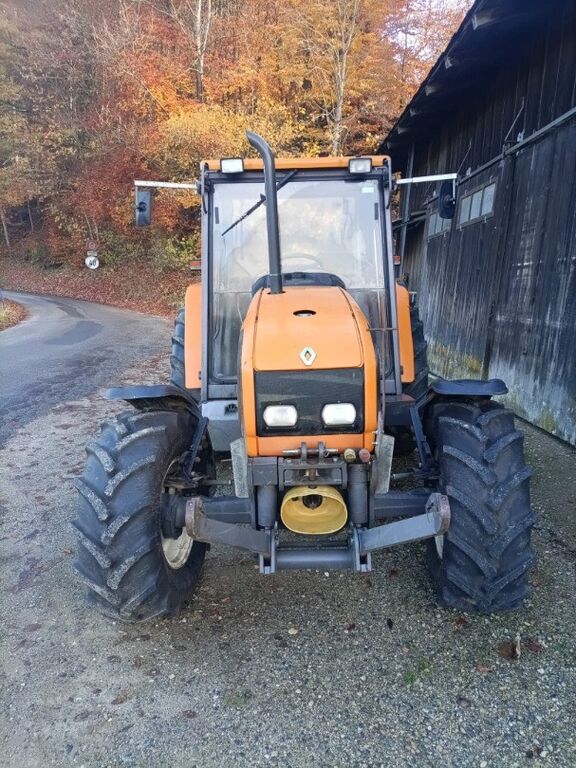 Renault Ceres 345X 3