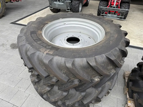 Sonstige 600/65R38