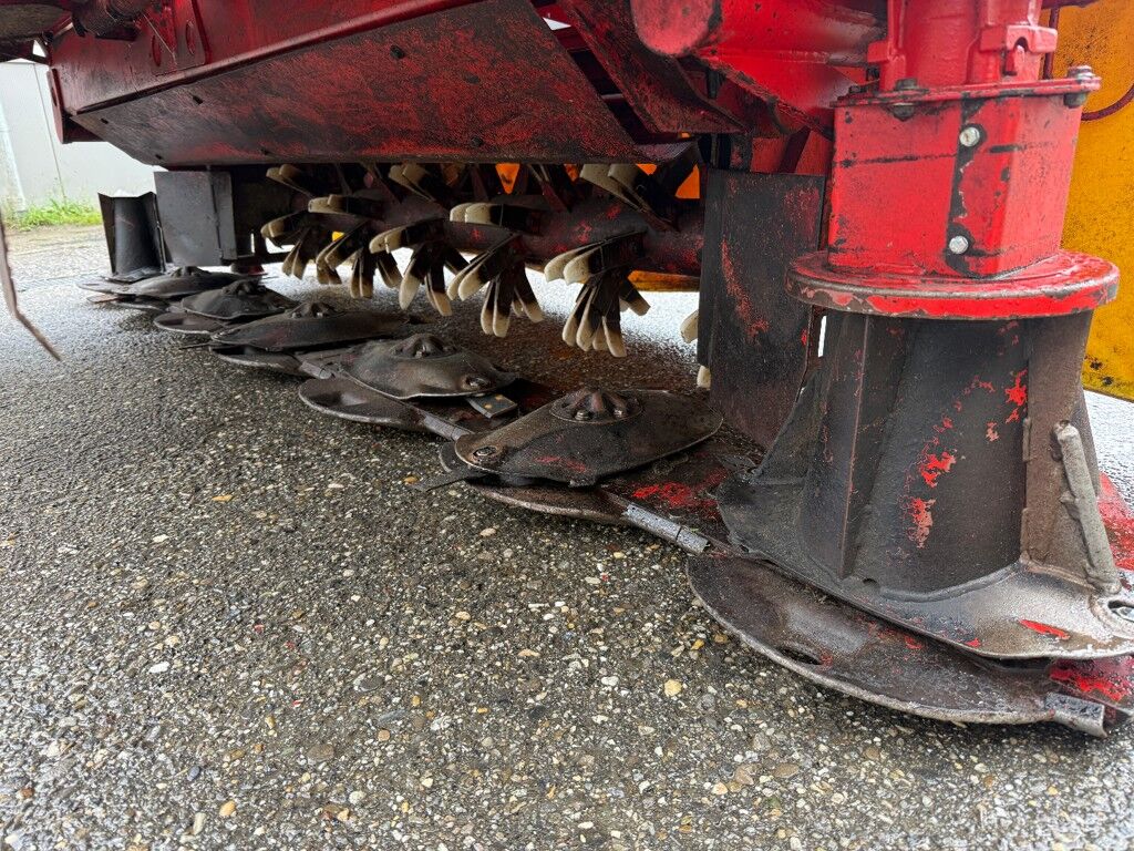 Pöttinger CAT Nova 310 2