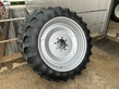 Sonstige 300/95R42