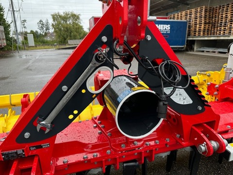 Pöttinger Lion 3040 Classic 2