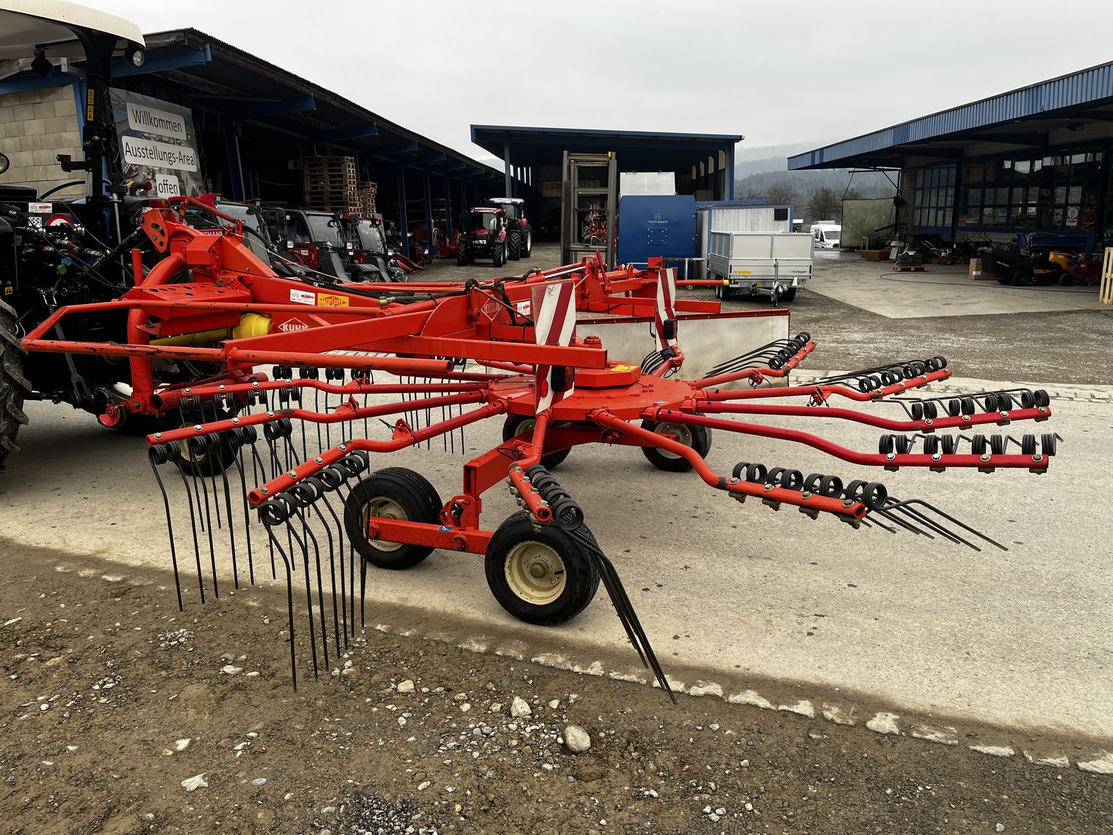 Kuhn Kreiselschwader GA 4521 GM 2