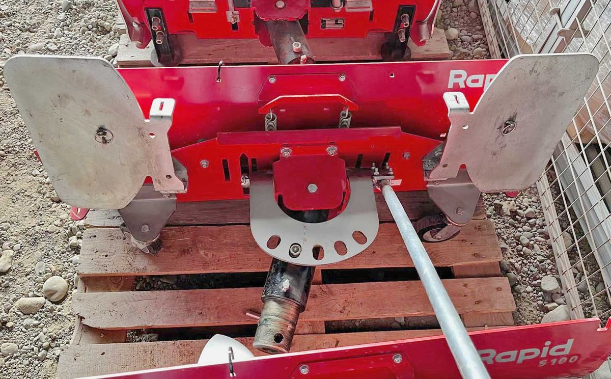 Rapid Schneepflug leer 125 cm gefedert 2