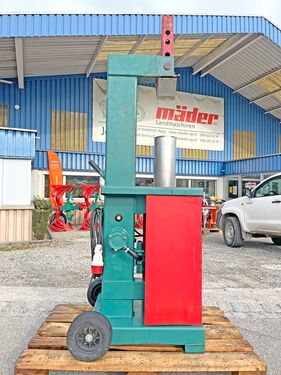 Götschmann  Holzspalter Halbmeter