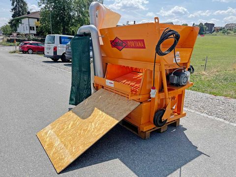 Lanker Heurüstmaschine Holzzinken HM