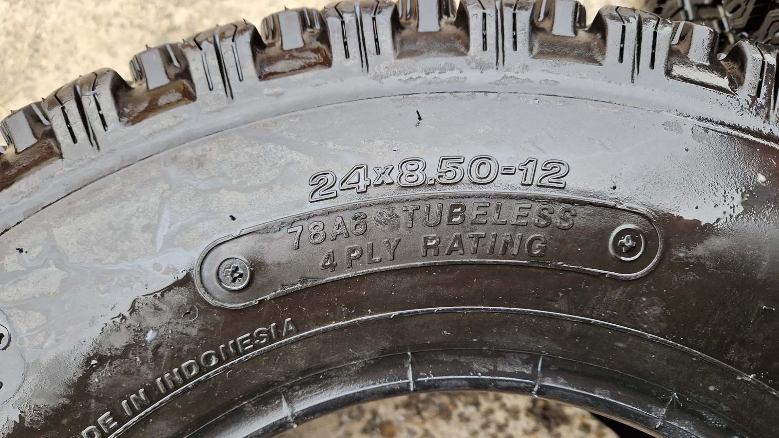 Bridgestone Pneu ohne Felge 24x8.50-12 3