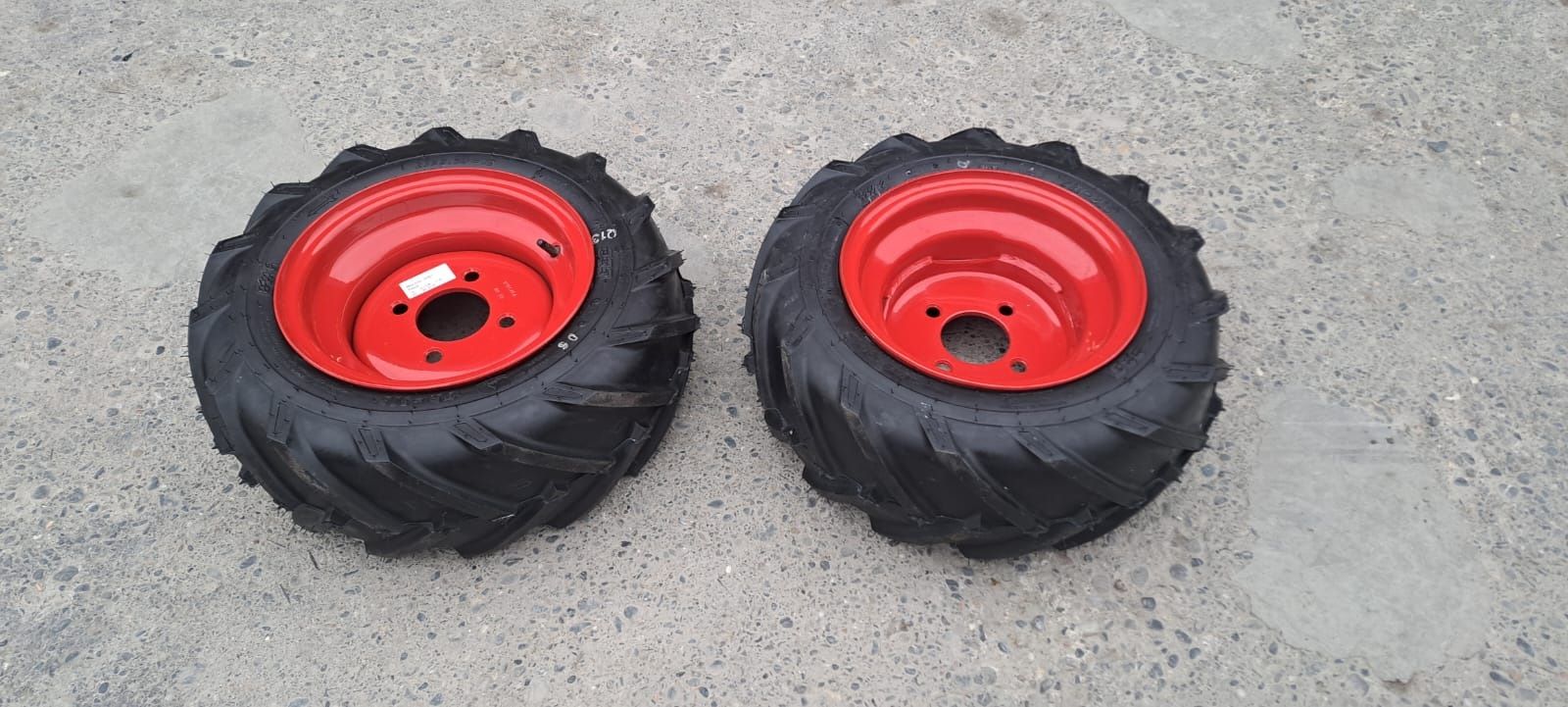 Rapid, Räder diverses 23 x 8.05 - 12 AS 2