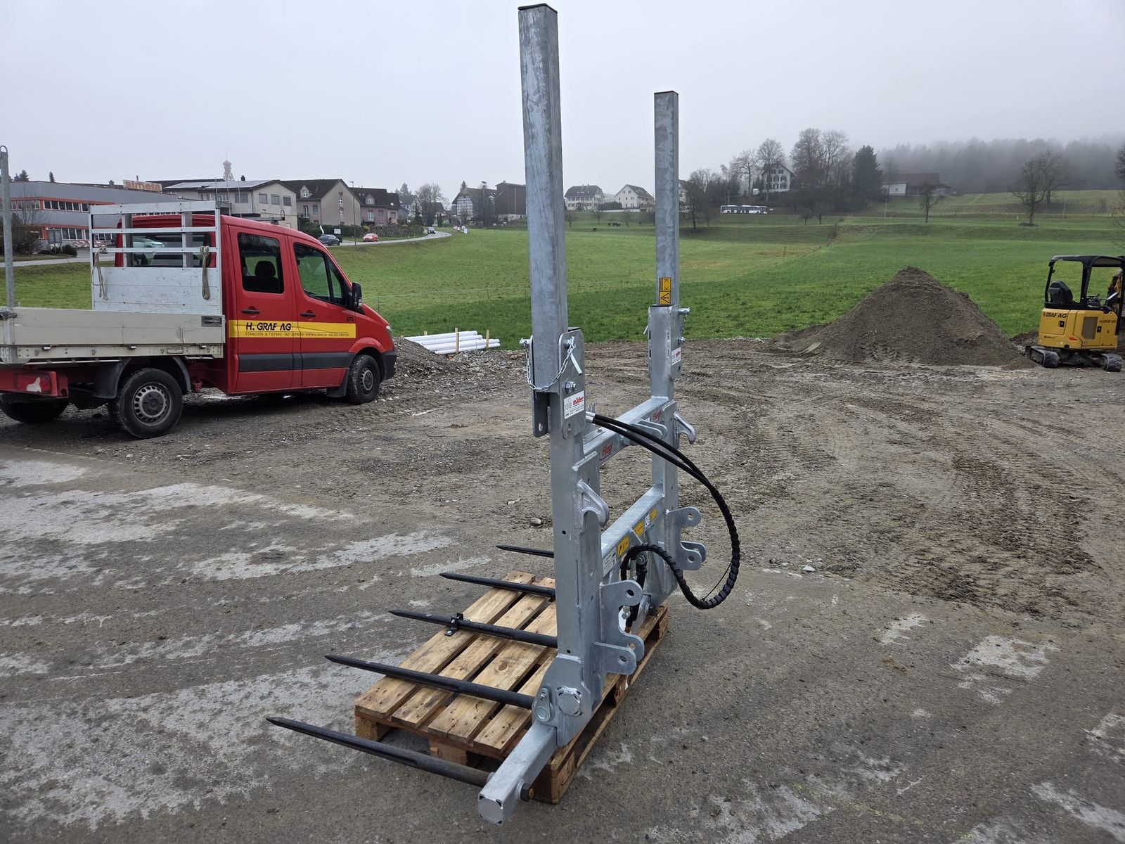 Fliegl Ballengabel Hydraulisch klappbar 2