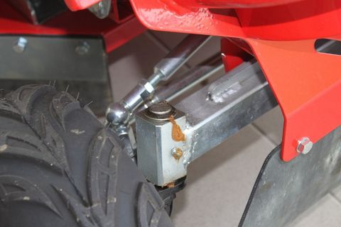 Mowertech Böschungsmäher