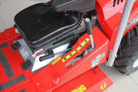 Mowertech Böschungsmäher