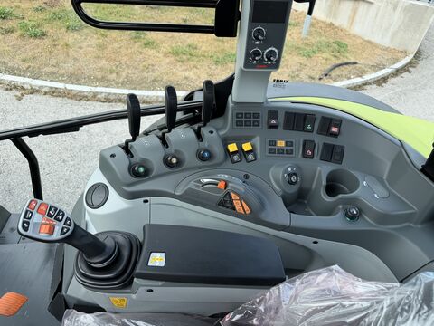 Claas Arion 420 CIS Panoramic