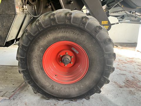 Claas Tucano 560 + Vario 620