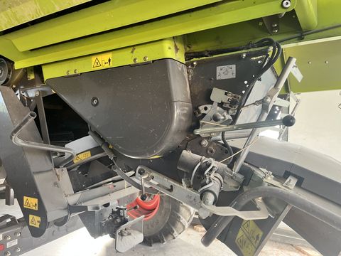 Claas Tucano 560 + Vario 620