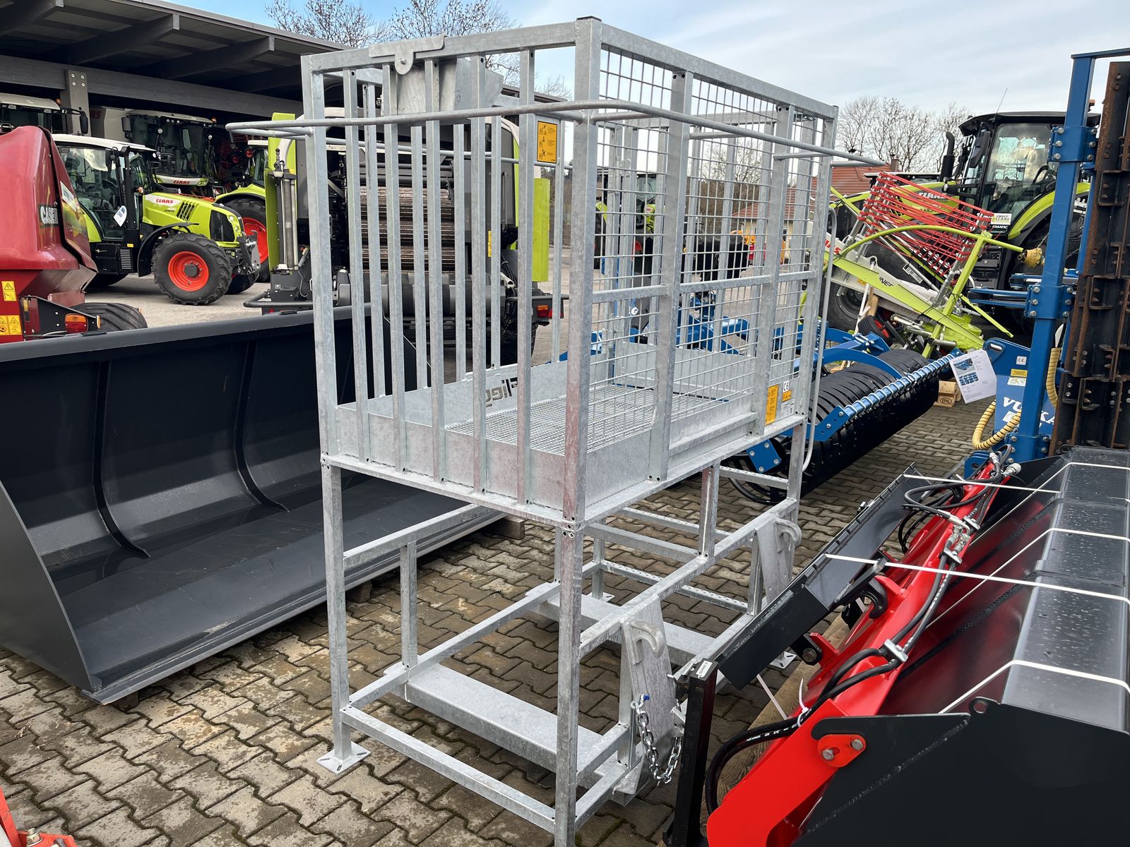 Fliegl Arbeitsbühne HOCH 3