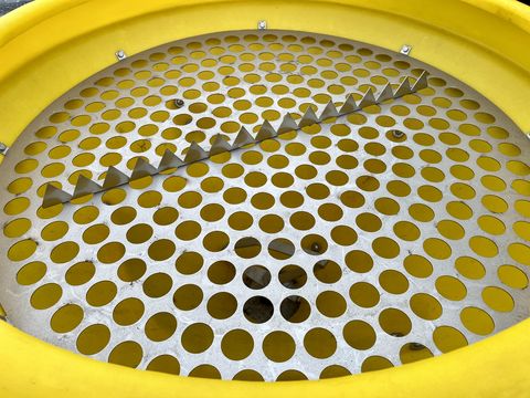 Sonstige Agromechanika Salzstreuer / Splittstreuer 400L