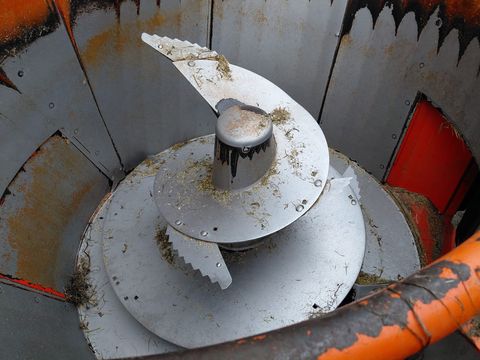 Kuhn 870 Euromix