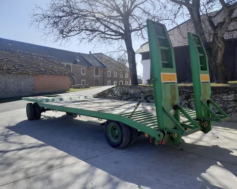 Sonstige 2-Achs-Tieflader mit Auffahrrampen – 18 t