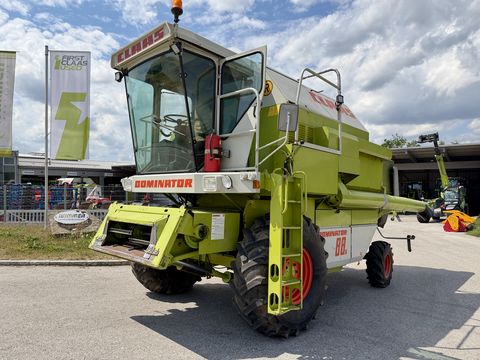 Claas Dominator 88S + Schneidwerk C450