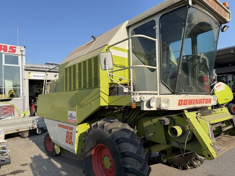 Claas Dominator 88s + Schneidwerk C450