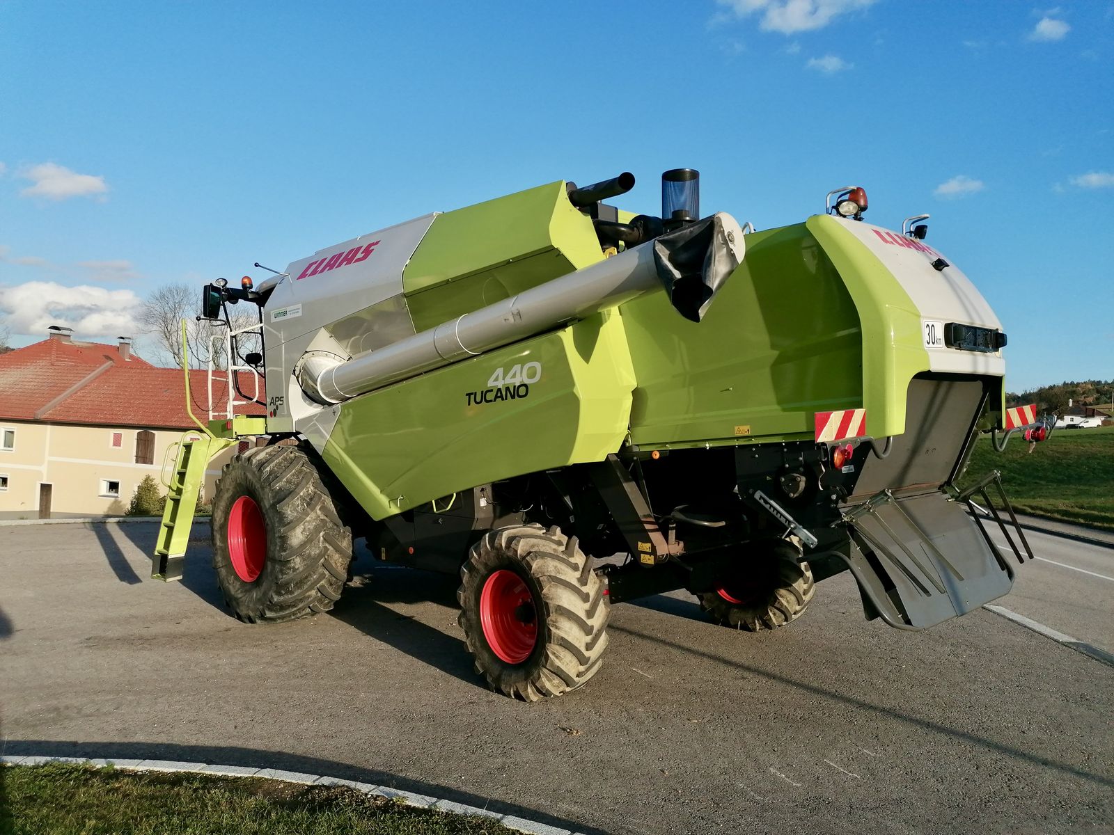 Claas Tucano 440 3