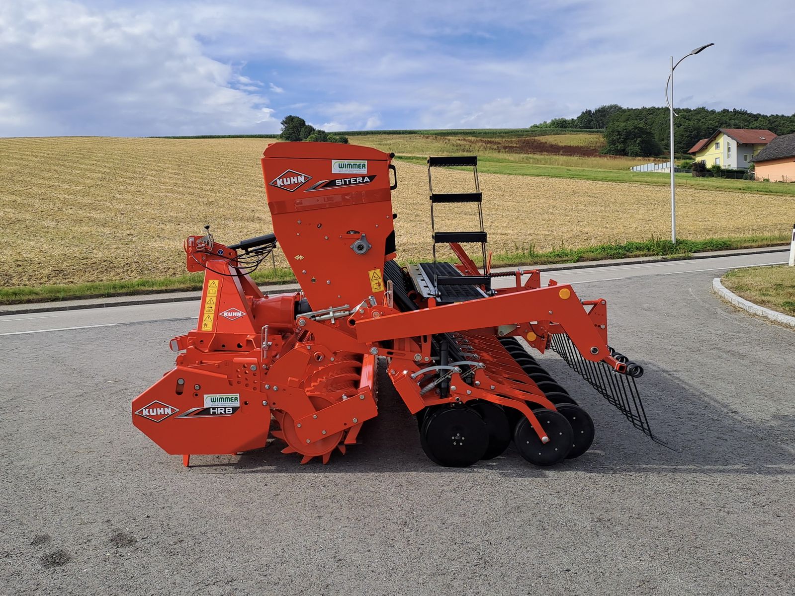Kuhn Sitera 330-24 3