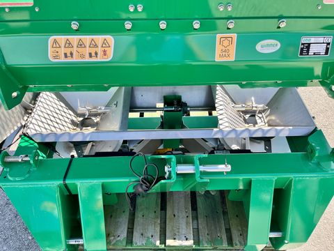 Ino FERTI II - Düngestreuer / Düngerstreuer 18m