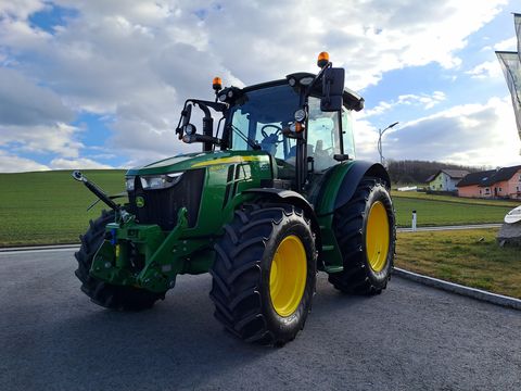 John Deere 5090R
