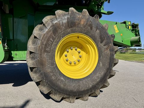 Claas T560 Hillmaster Allrad + Schneidwerk 620