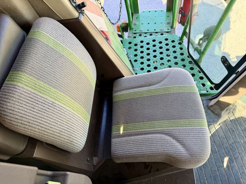 Claas T560 Hillmaster Allrad + Schneidwerk 620