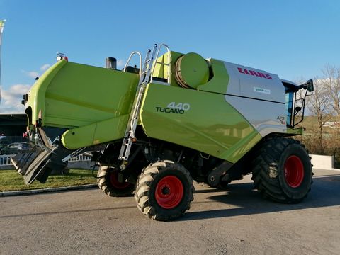 Claas Tucano 440