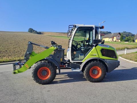 Claas Torion  530