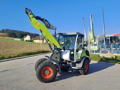 Claas Torion  530
