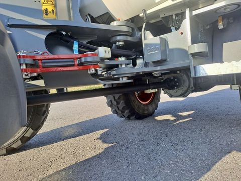 Claas Torion  530