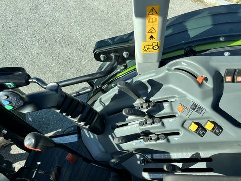 Claas Elios 210 (Kabine ohne Glasdach) 